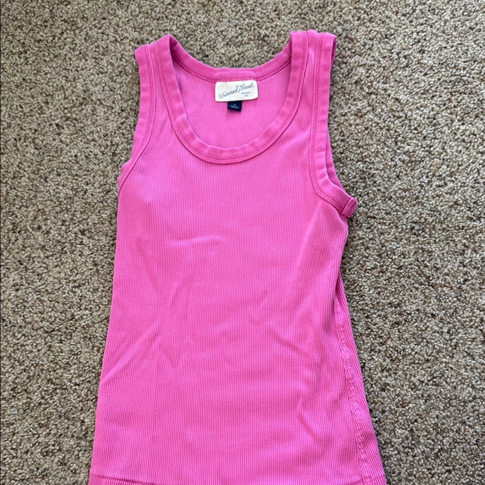 Universal Thread Fitted Pink Tank Top
